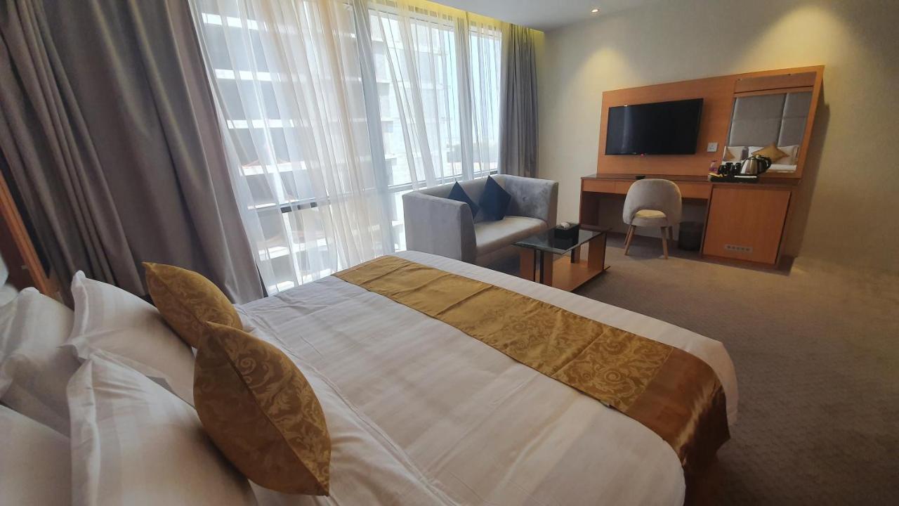 Hotel Al Rayyan Tower à DDjeddah Extérieur photo