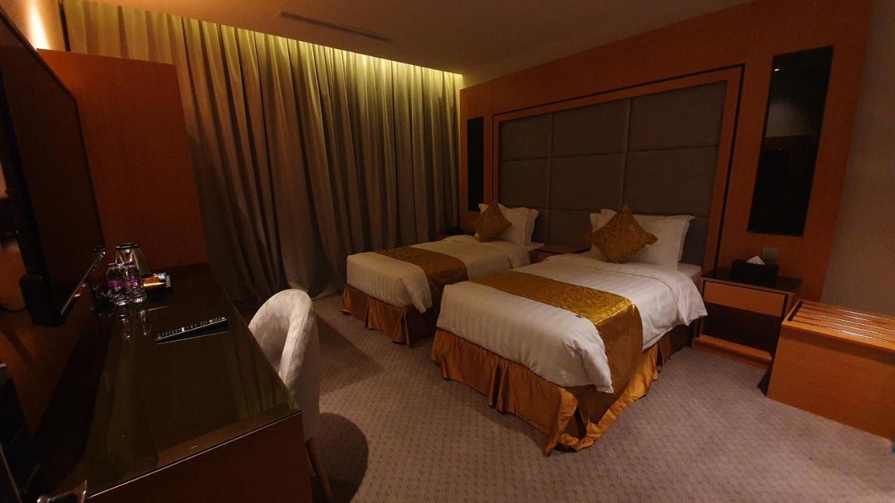 Hotel Al Rayyan Tower à DDjeddah Extérieur photo